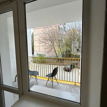 Prospekt Peremogu 10B Apartment Kropîvnîțkîi Exterior foto